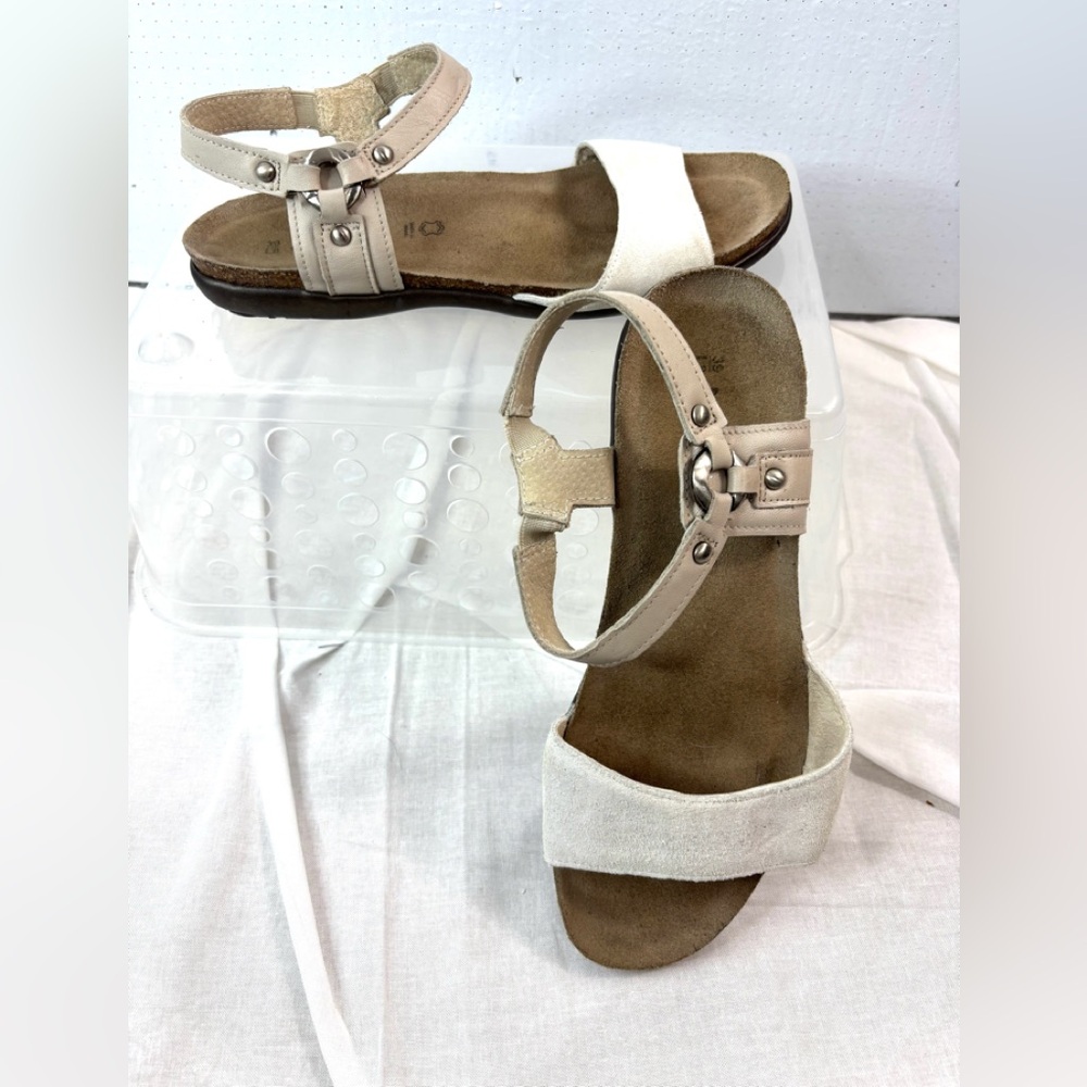 Naot Women's Two-Tone Beige and White Leather Suede Sandals